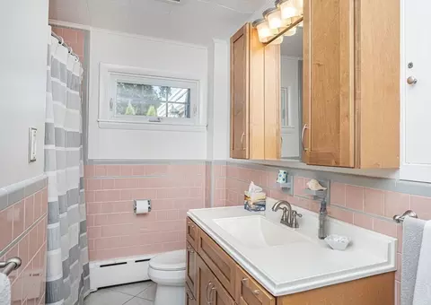 66 Reading St, Fall River, MA 02720 photo 17