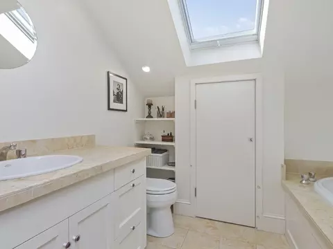 101 Stearns Rd #2, Brookline, MA 02446 photo 19