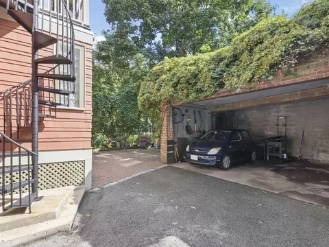 101 Stearns Rd #2, Brookline, MA 02446 photo 22