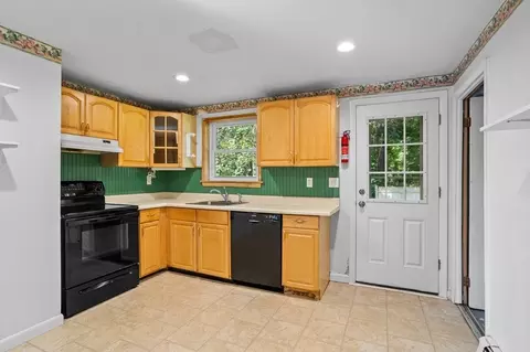 16 Durant Ave, Maynard, MA 01754 photo 9