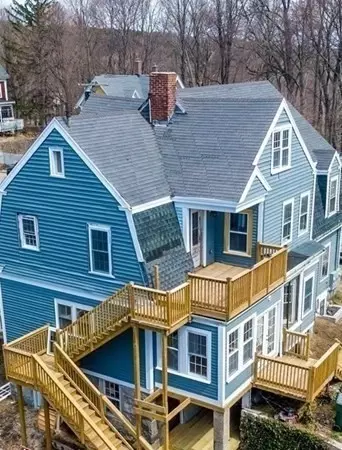 36 Fairview St, Fitchburg, MA 01420