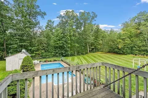 17 Saunders Rd, Townsend, MA 01474 photo 6