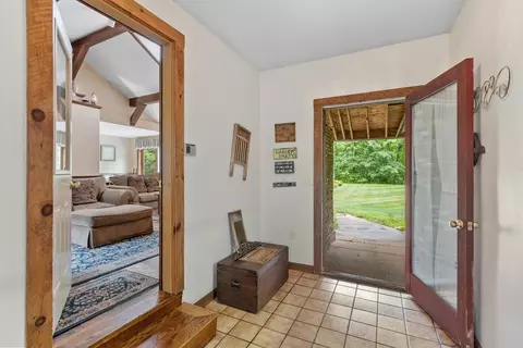 17 Saunders Rd, Townsend, MA 01474 photo 9