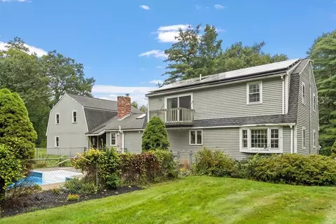 17 Saunders Rd, Townsend, MA 01474 photo 3