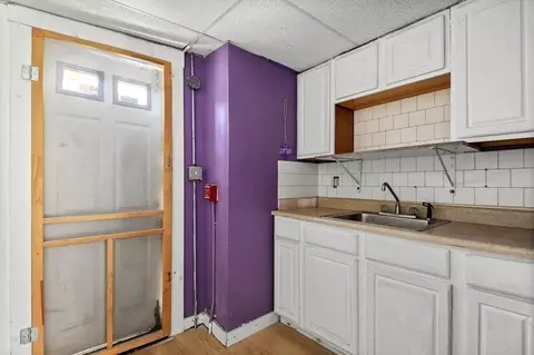 825 Park Ave, Woonsocket, RI 02895 photo 37