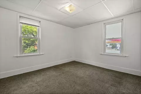 825 Park Ave, Woonsocket, RI 02895 photo 20