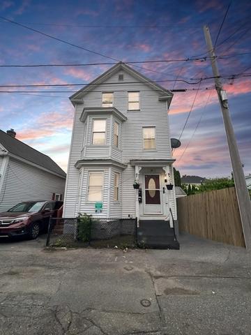 36 W L St, Lowell, MA 01850