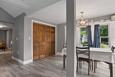 Entry Way - 642 Cooley St, Springfield, MA 01128 photo 1 of 3