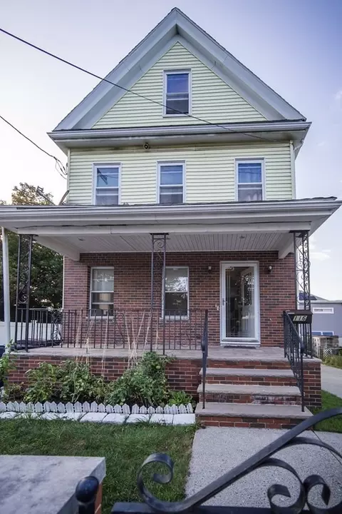 116 Shute St, Everett, MA 02149 photo 2