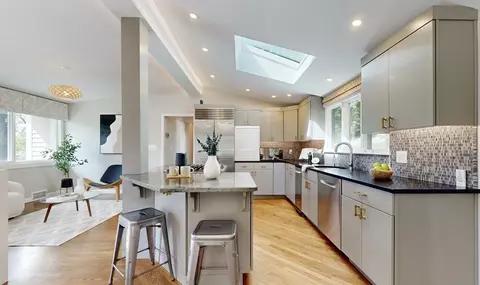 16 Marshall Rd, Winchester, MA 01890