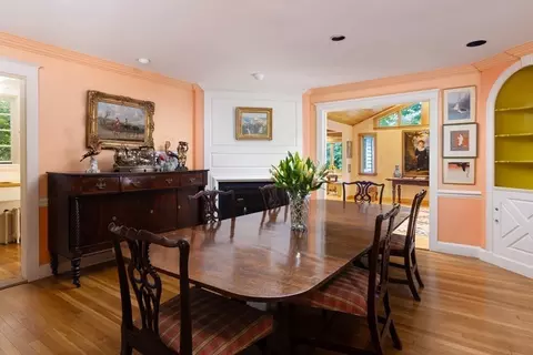 120 Codman Rd, Brookline, MA 02445 photo 8