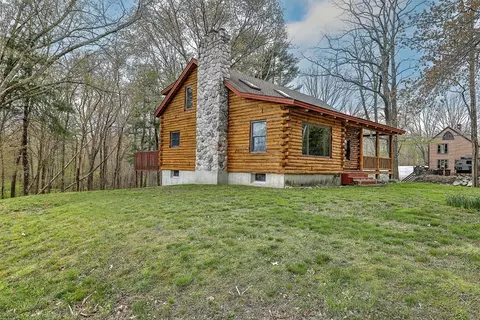 5 Perkins Ln, Acushnet, MA 02743 photo 2