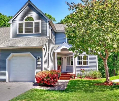 3 Arbor Ct #3, Burlington, MA 01803