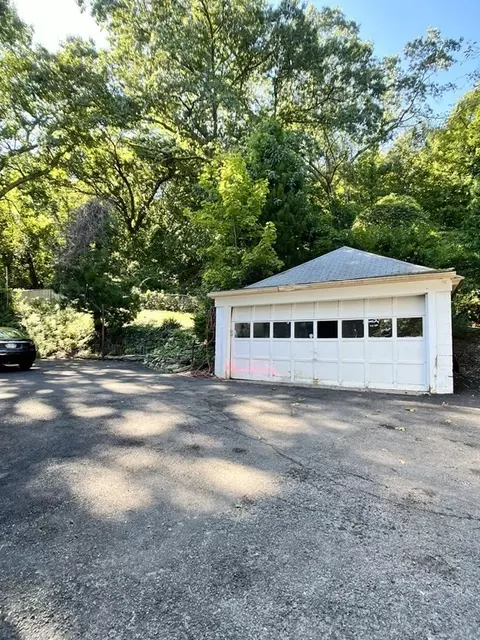 60 Flagg St, Worcester, MA 01602 photo 24