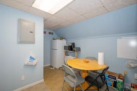 6 Dean St, Worcester, MA 01609 photo 33