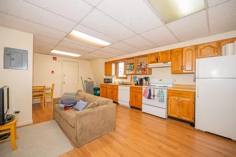6 Dean St, Worcester, MA 01609 photo 16