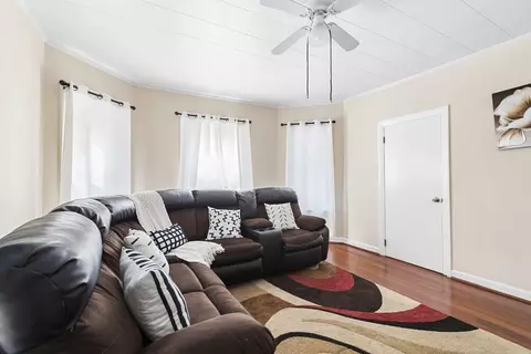 268 Cory St, Fall River, MA 02720 photo 8