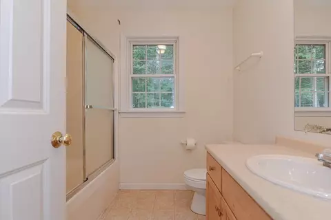21 Shore Dr, Upton, MA 01568 photo 25