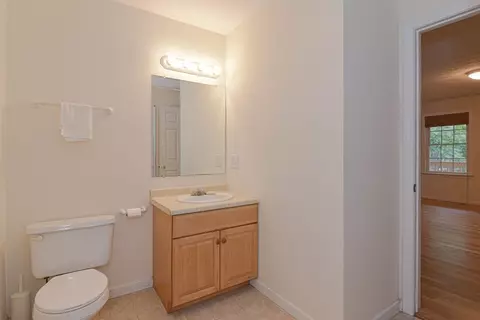21 Shore Dr, Upton, MA 01568 photo 7