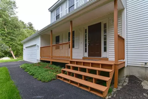 21 Shore Dr, Upton, MA 01568 photo 2
