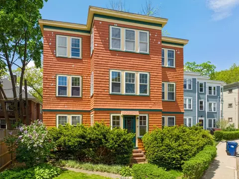 27 Goldsmith St #3, Boston, MA 02130