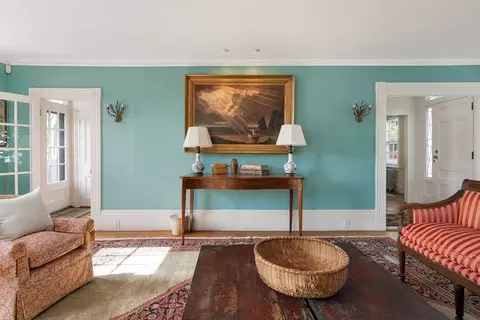 9 Brown St, Beverly, MA 01915 photo 6