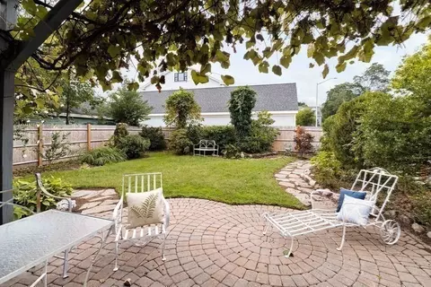 9 Brown St, Beverly, MA 01915 photo 39