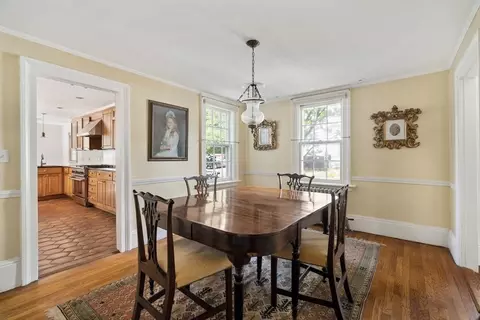 9 Brown St, Beverly, MA 01915 photo 10