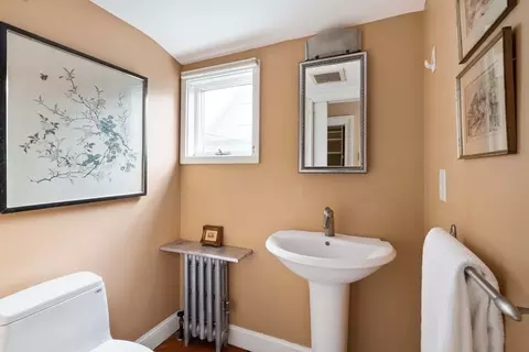 9 Brown St, Beverly, MA 01915 photo 29