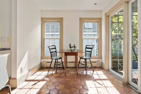 9 Brown St, Beverly, MA 01915 photo 16