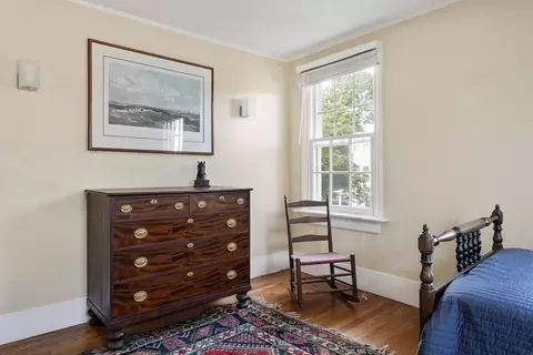 9 Brown St, Beverly, MA 01915 photo 24