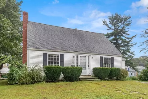 16 Turner Rd, Marblehead, MA 01945 photo 2