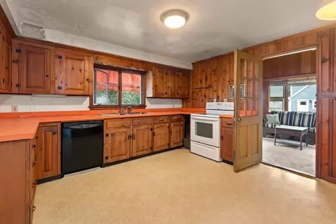 16 Turner Rd, Marblehead, MA 01945 photo 9