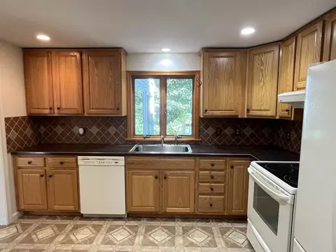 5 Attitash Ave, Sutton, MA 01590 photo 24