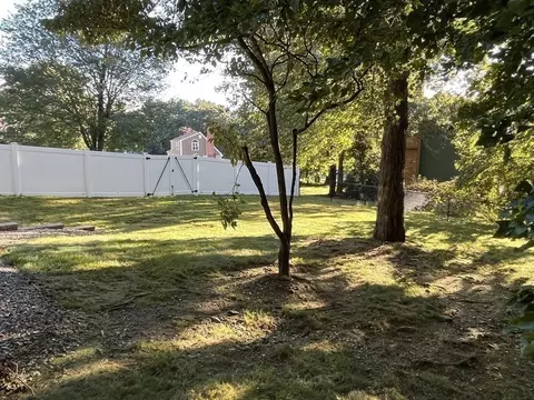 5 Attitash Ave, Sutton, MA 01590 photo 10