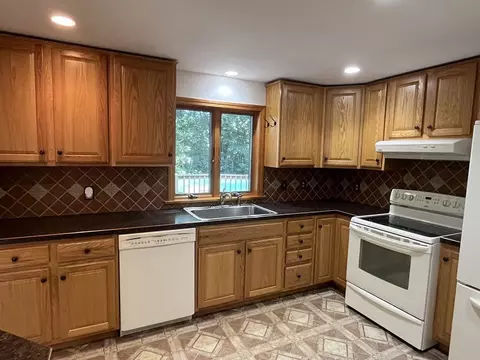 5 Attitash Ave, Sutton, MA 01590 photo 23