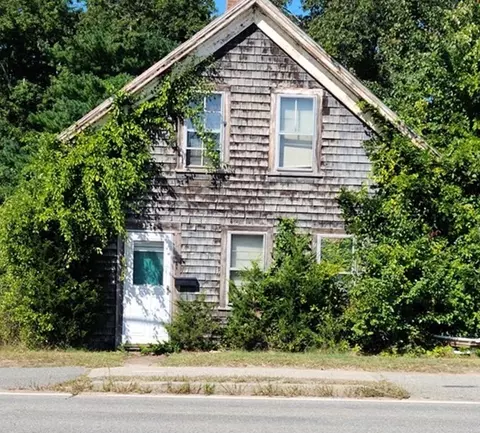 233 237 Marion Rd, Wareham, MA 02571