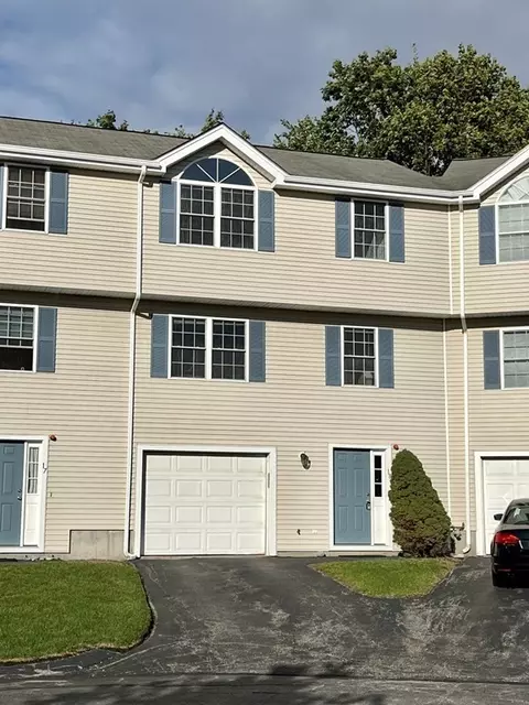 985 Trapelo Rd #18, Waltham, MA 02452