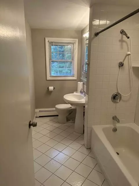 19 Merrill Dr, Framingham, MA 01701 photo 9