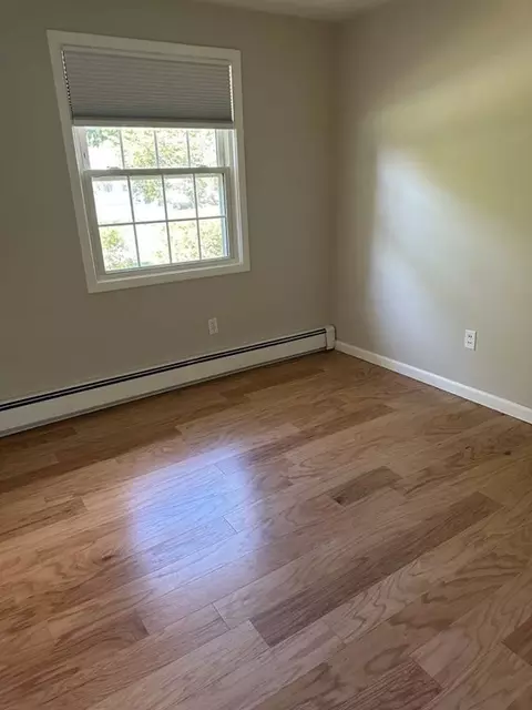 19 Merrill Dr, Framingham, MA 01701 photo 8