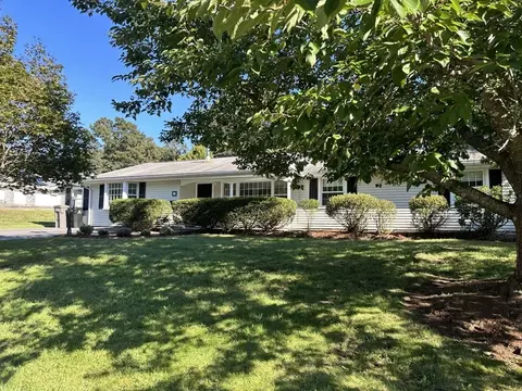 19 Merrill Dr, Framingham, MA 01701