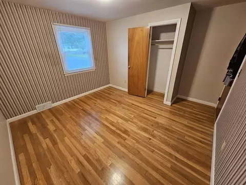 159 Middle St, Springfield, MA 01104 photo 9