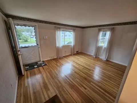 159 Middle St, Springfield, MA 01104 photo 6