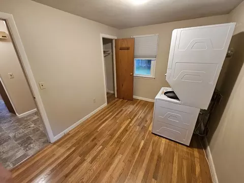 159 Middle St, Springfield, MA 01104 photo 11