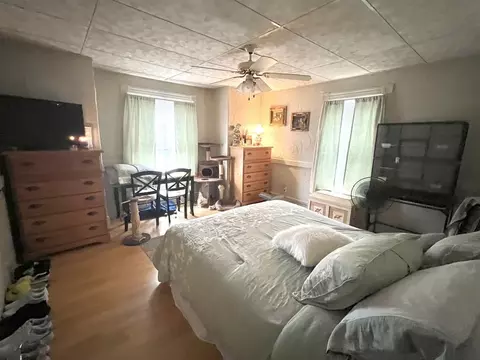 4 Waller Ave, Worcester, MA 01603 photo 2