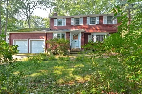 46 Country Club Rd, Dedham, MA 02026