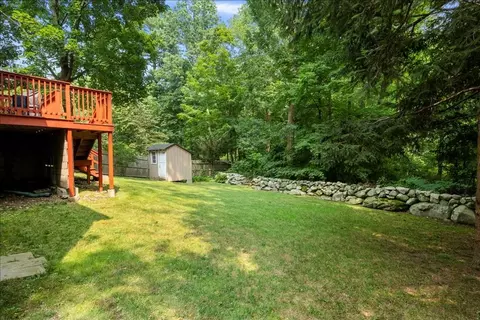 36 Calvert Rd, Walpole, MA 02032 photo 38