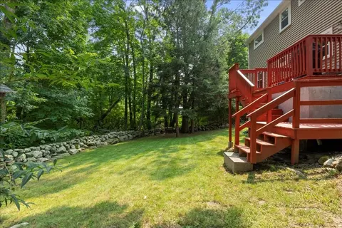 36 Calvert Rd, Walpole, MA 02032 photo 39