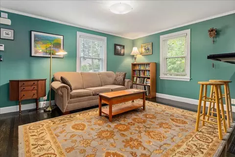 36 Calvert Rd, Walpole, MA 02032 photo 6