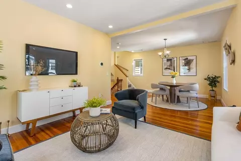 43 Prince #3, Brookline, MA 02445
